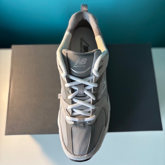 New Balance, M8 / W9.5, Raincloud with shadow grey and silver metallic - Picture 5 of 8